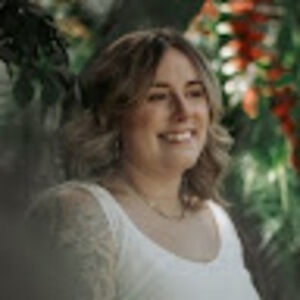 Meet your Posher, Naomi